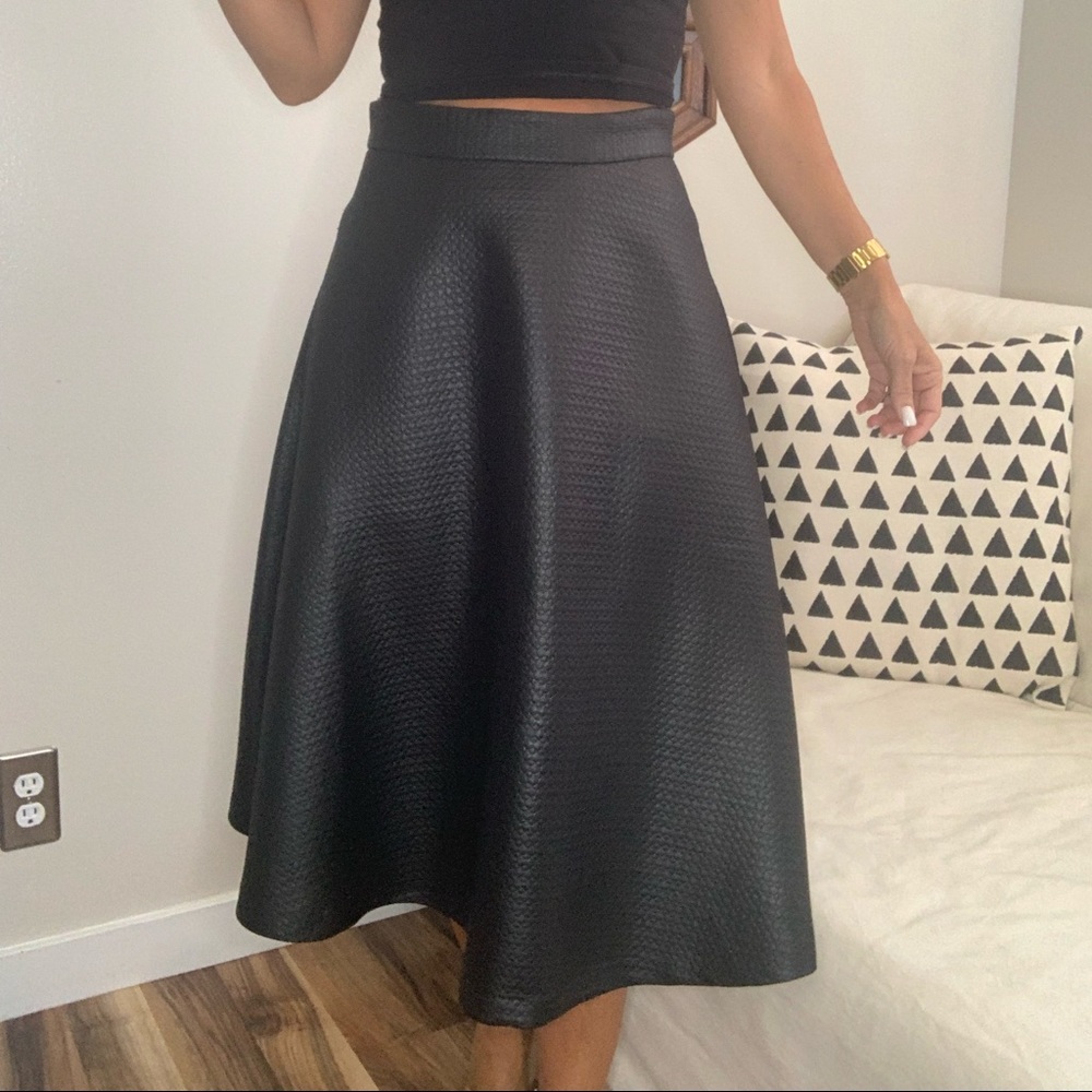 Banana Republic Black Circle Skater Skirt